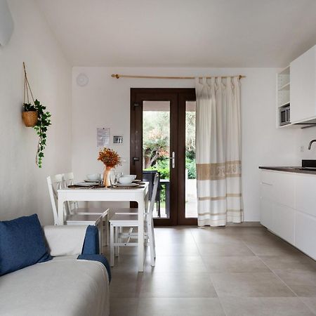 סאן תאודורו Residence Il Melograno מראה חיצוני תמונה